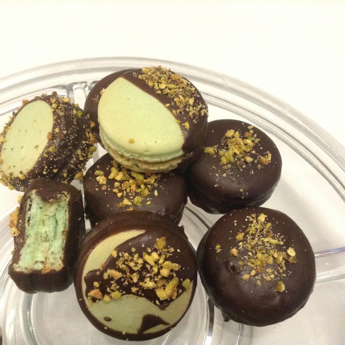 Chocolate Dpiied French Macarons