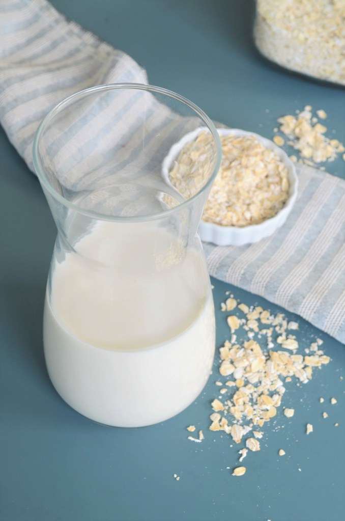 2 Ingredients Oats Milk