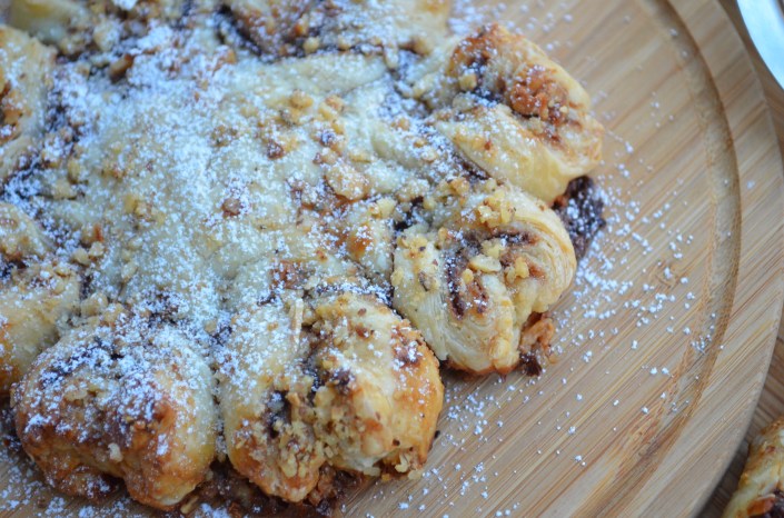 Nutella Pull Apart Puff Pastry Recipe