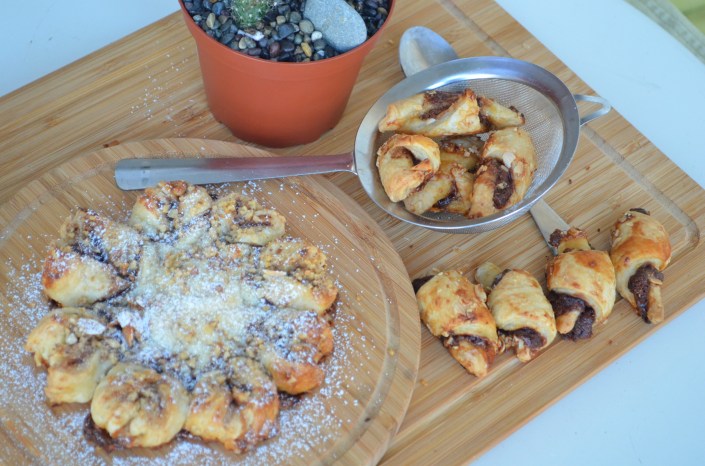 Nutella Pull Apart Puff Pastry