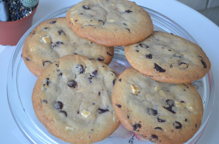 Giant Chocolate Chip Cookies Recipe