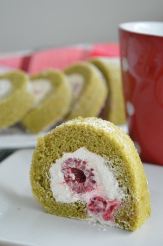 Green Tea Swiss Roll Cake