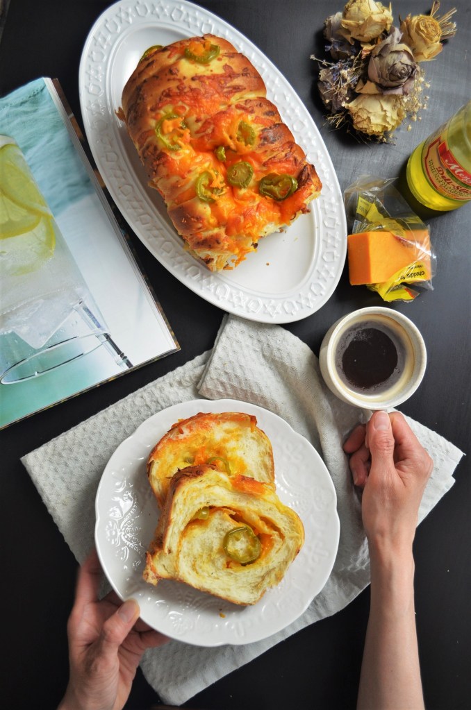 Jalapeno and Cheese Pull Apart Bread