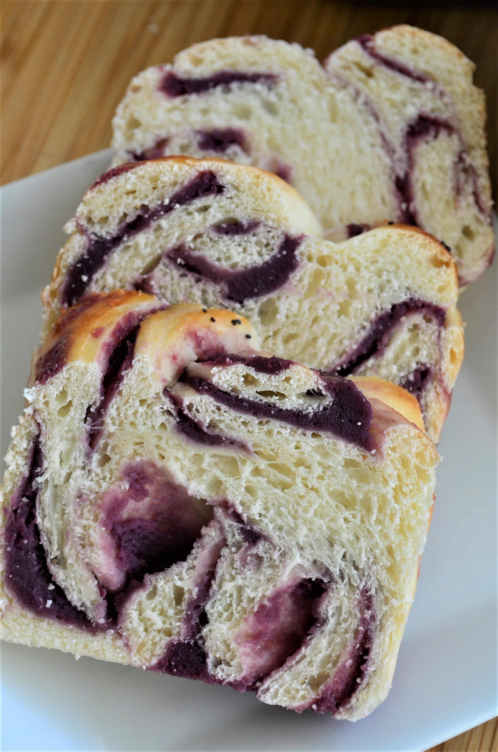 Ube ( Purple Yam ) Bread Rolls Recipe