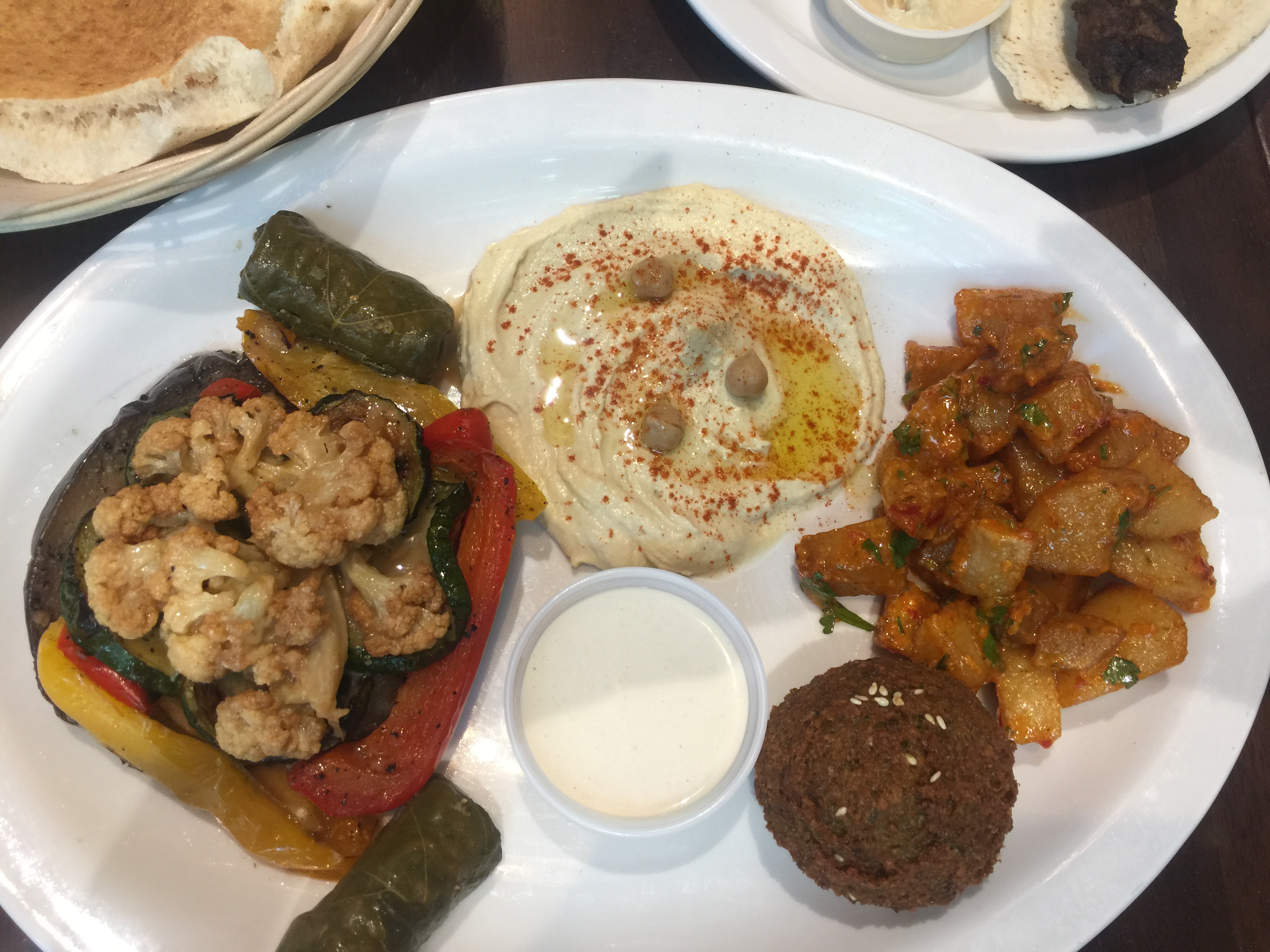 Paramount Fine Foods, Makali Veggie Plate