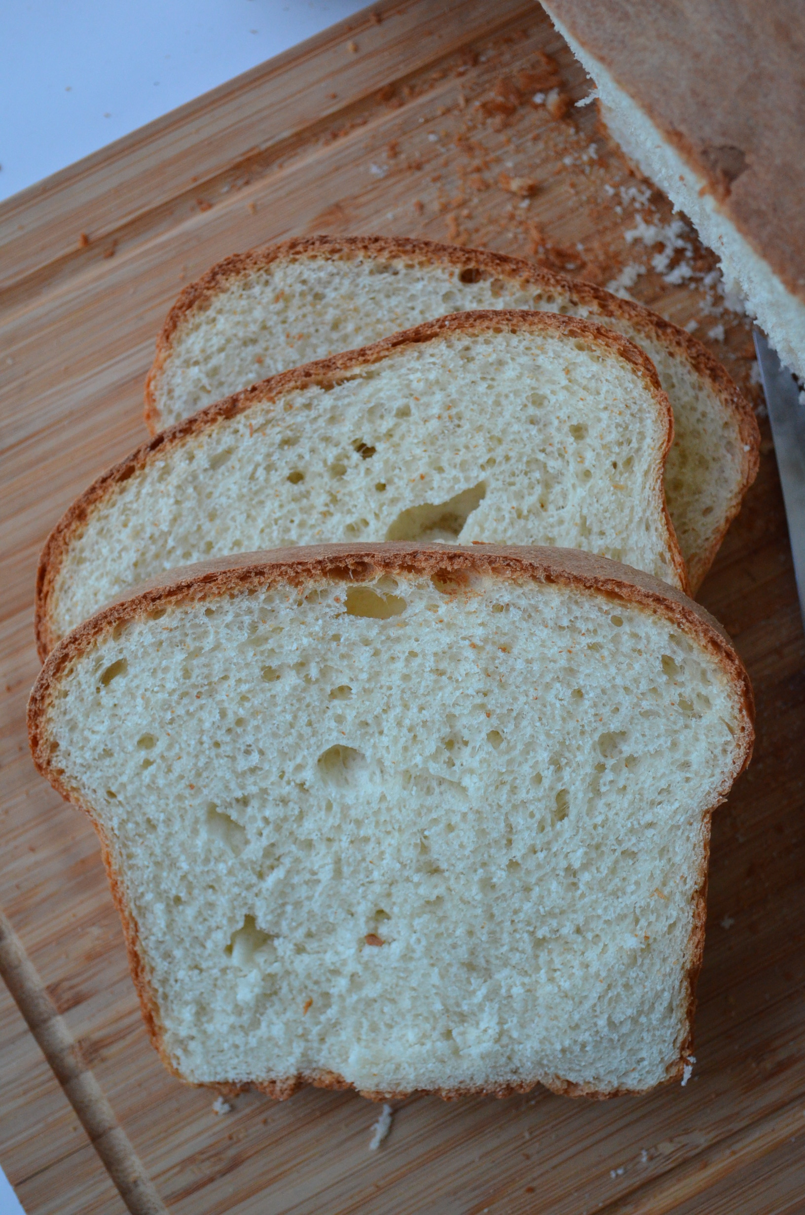 White Loaf Bread at SweetNSpicyLiving.com