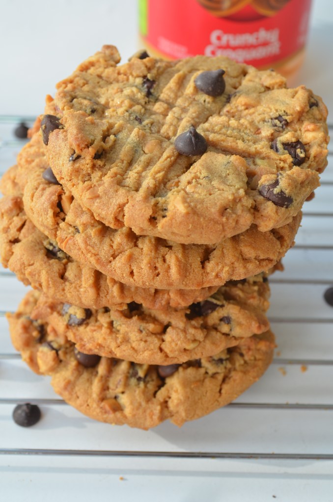 Peanut Butter Chocolate Chip Cookie Recipe at SweetNSpicyLiving.com
