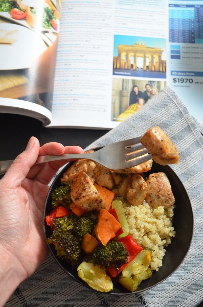 Quinoa Bowls with Roasted Vegetables and Chicken