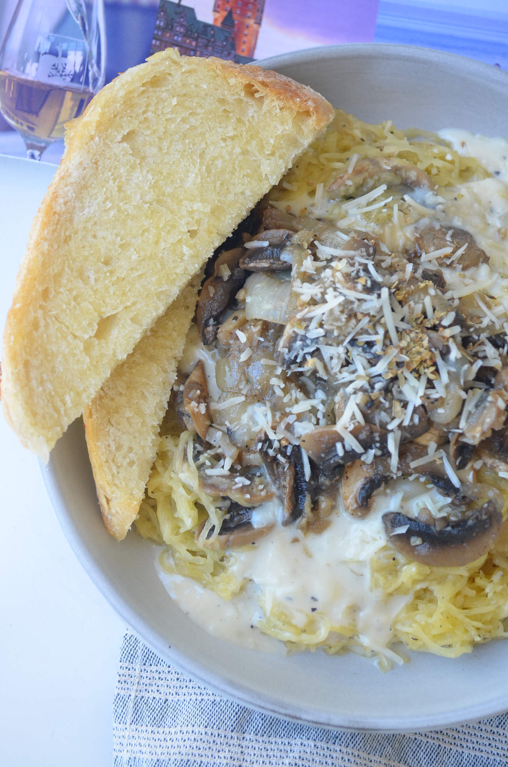 Creamy Mushroom Alfredo Spaghetti Squash