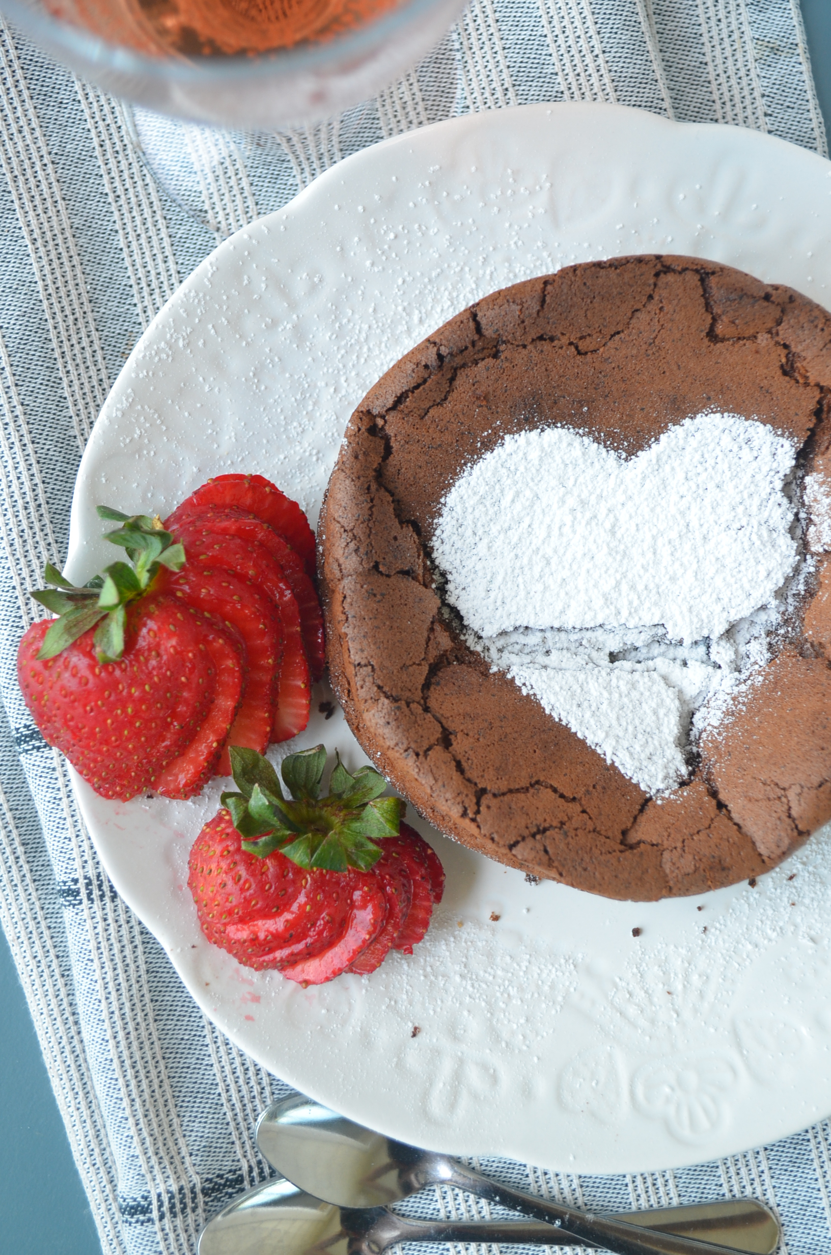 Flourless Chocolate Cake For Two