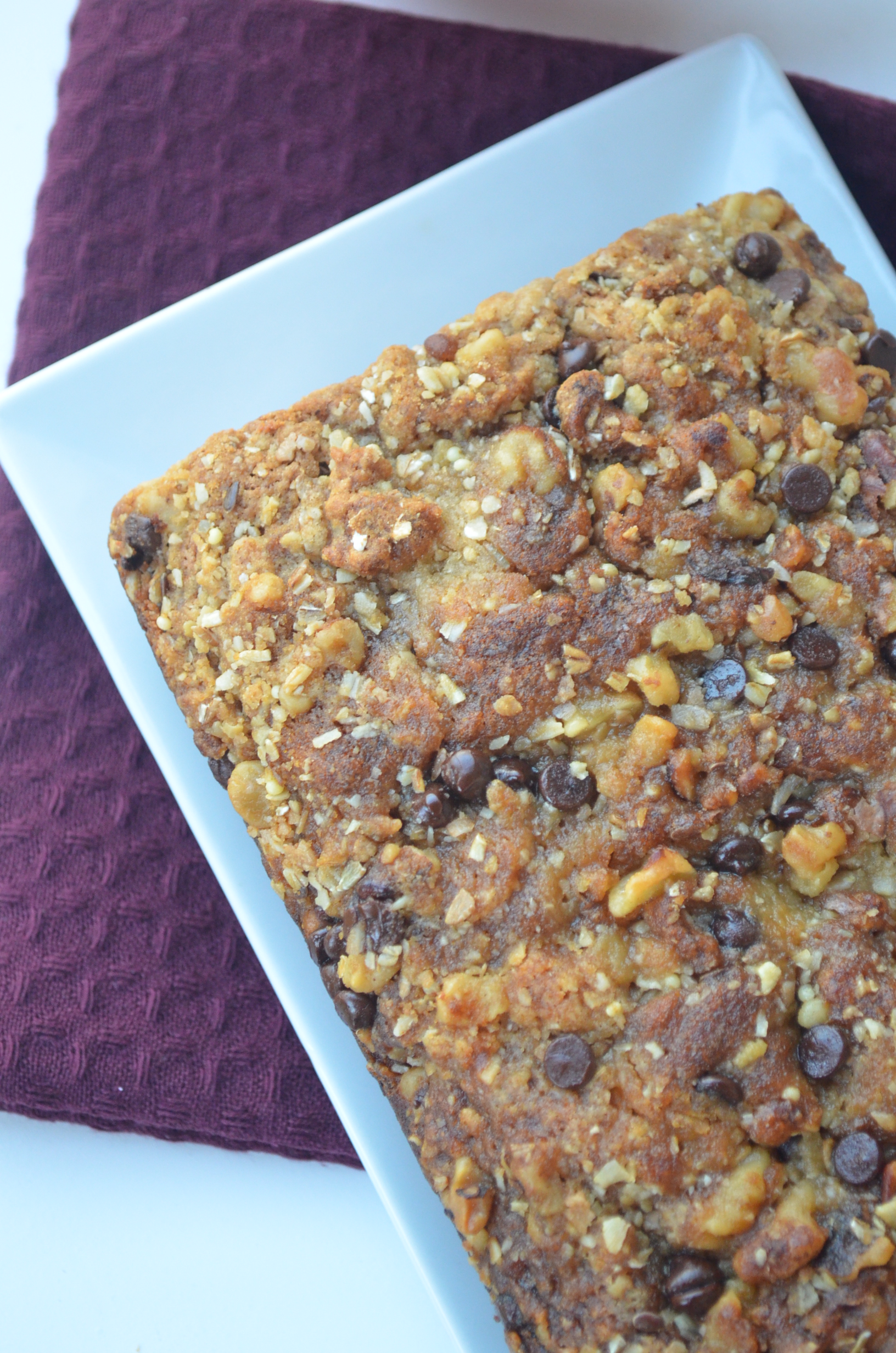 Banana Bread Coffee Cake with Oats Crumble