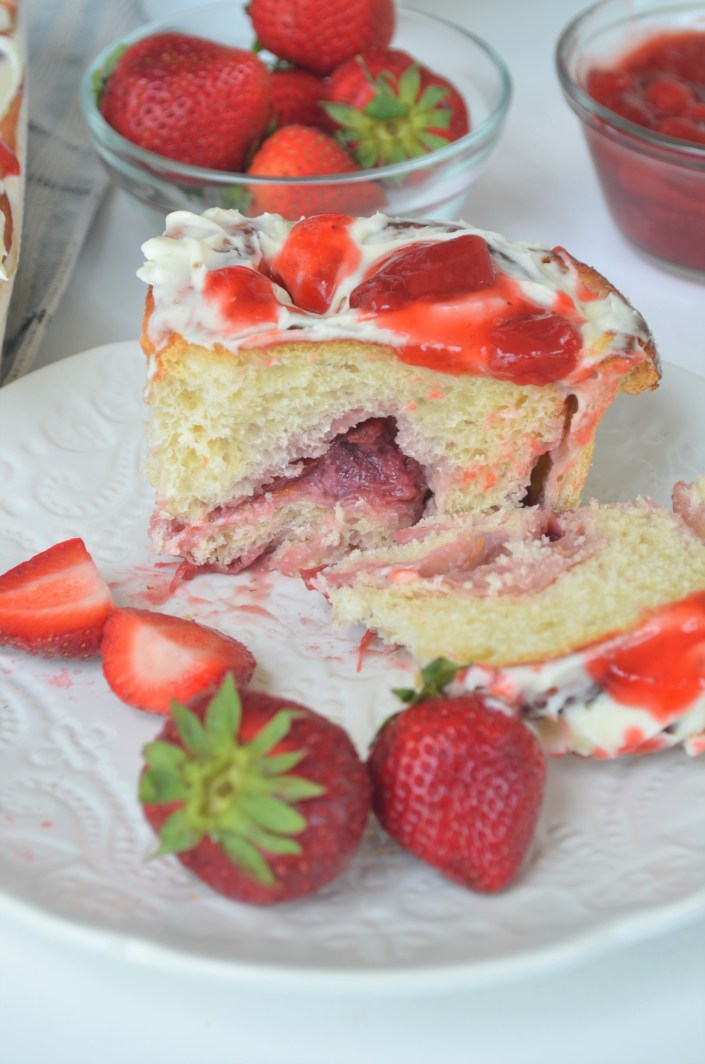 Small Batch Strawberry and Cream Cheese Roll