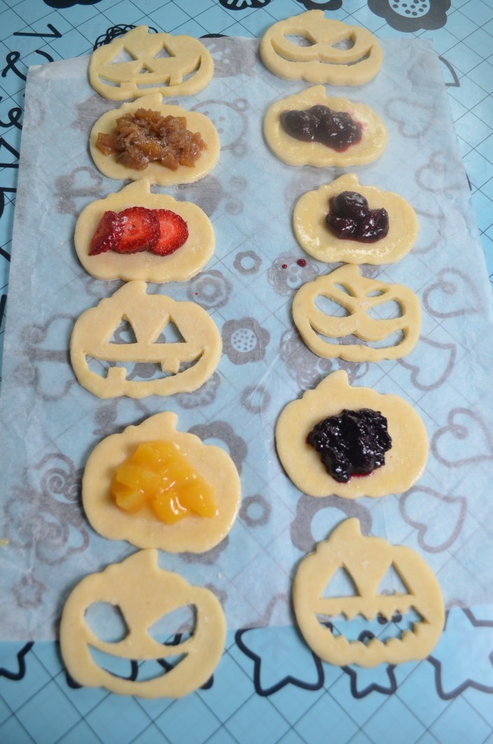 Jack O Lantern Hand Pie