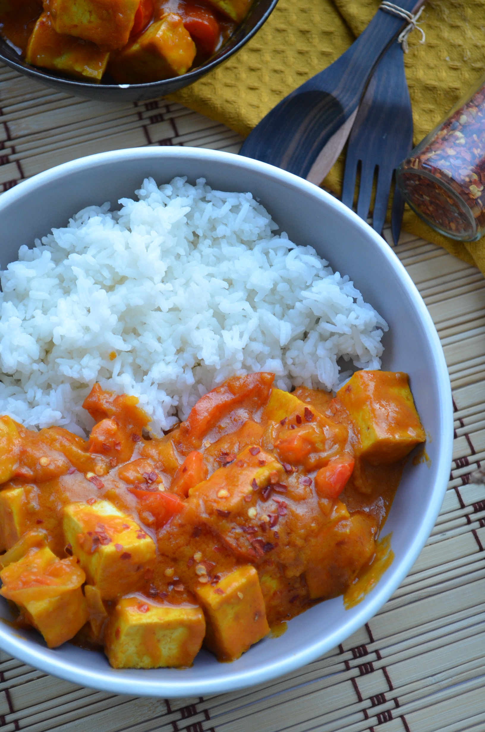Tofu Curry in Coconut Sauce