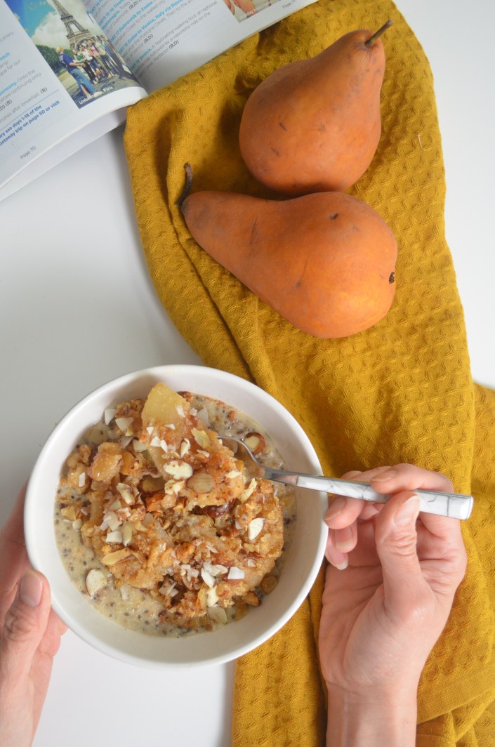 Pear Crumble Oatmeal