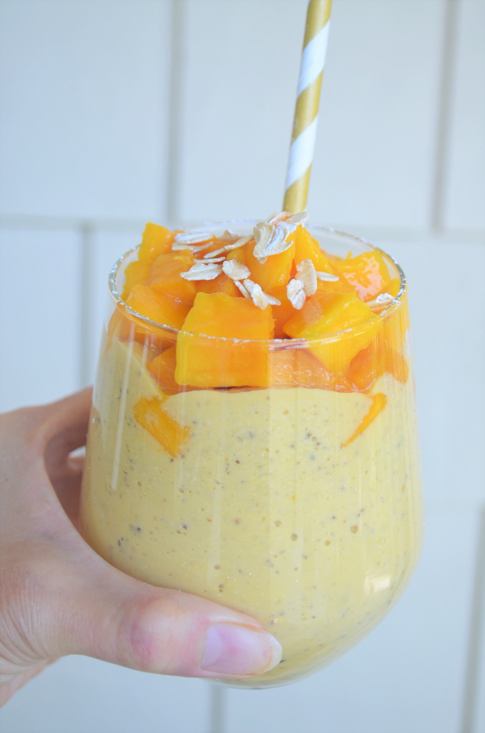 Breakfast Mango Smoothie