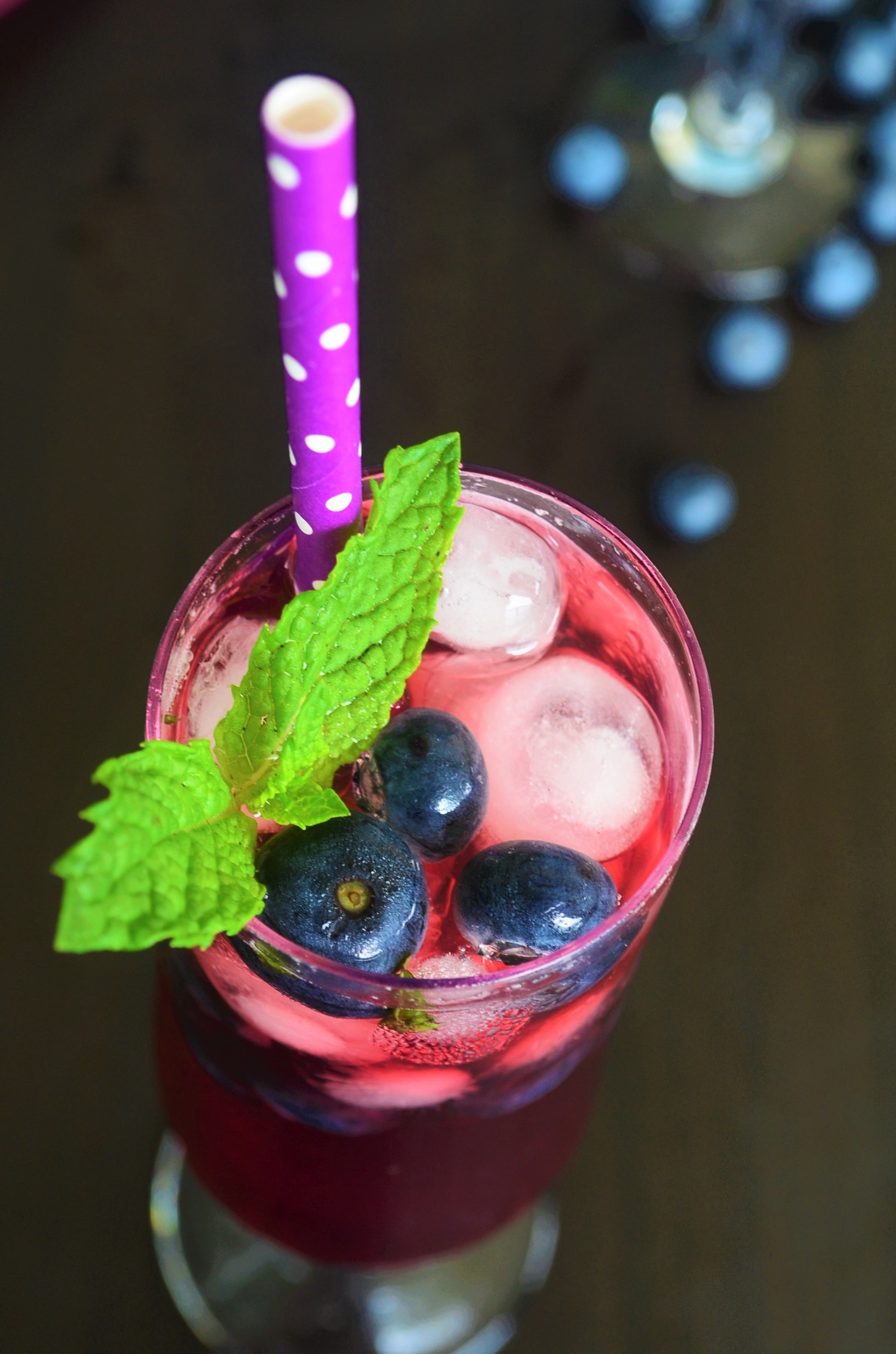 Cold Brerw Blueberry Tea