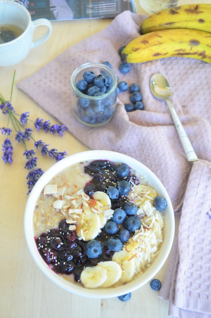 Small Batch Blueberry and Mashed Banana Oatmeal