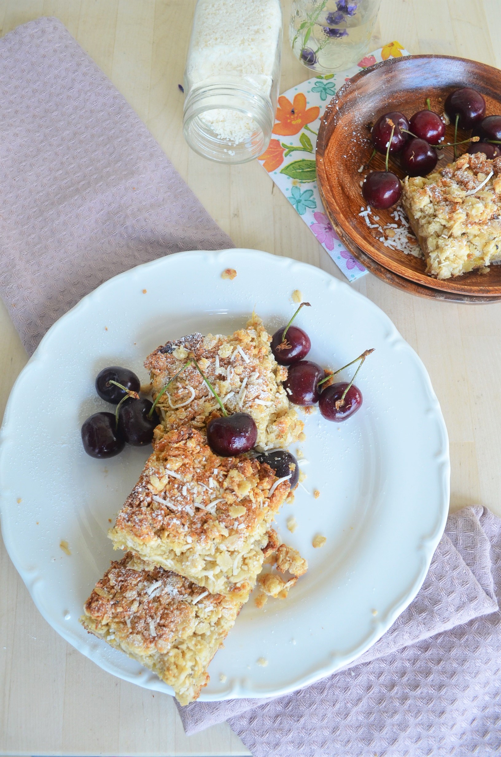 Vegan Pineapple Coconut Crumb Bar