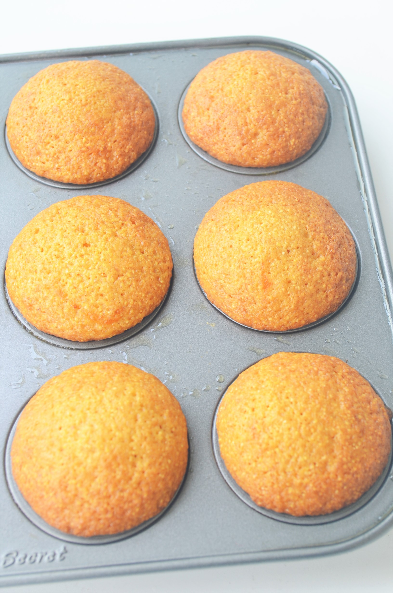 Mini Pumpkin Cornbread Muffin