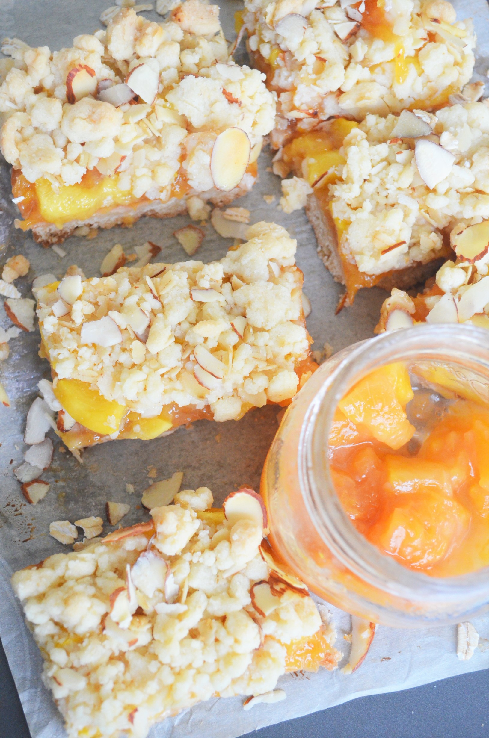 Peach Shortbread Oats Crumb Bar