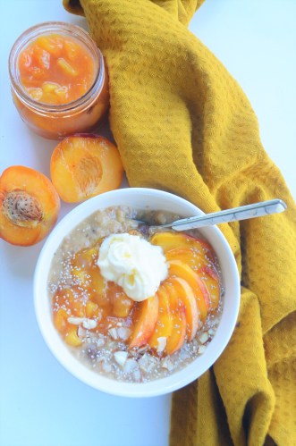 Small Batch Single Serve Peaches and Cream Peach Oatmeal