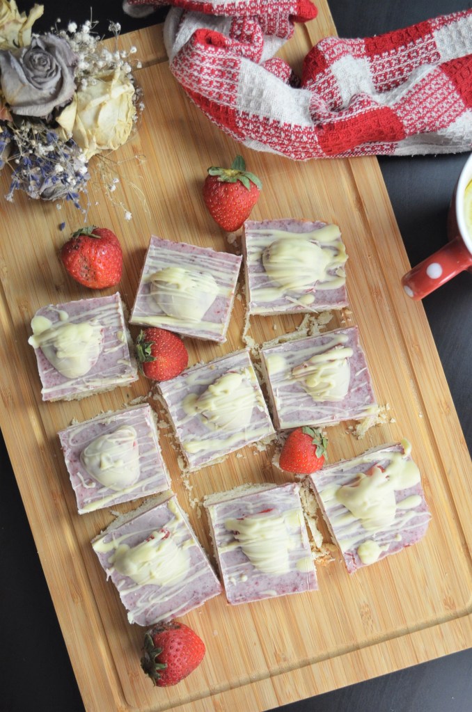 How to Make Strawberry Shortbread