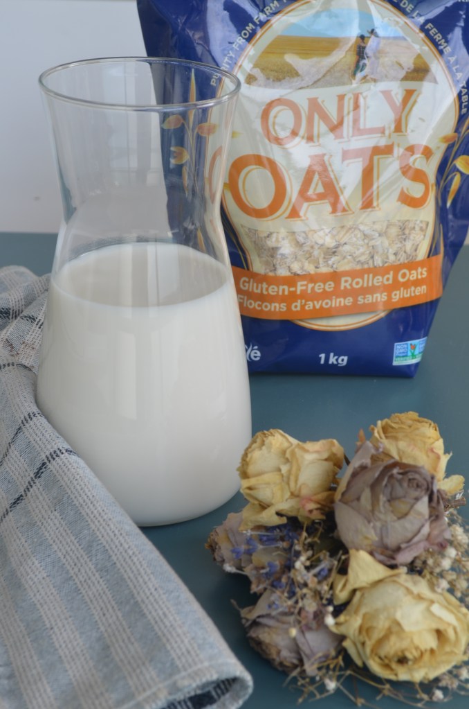2 Ingredients Oat Milk