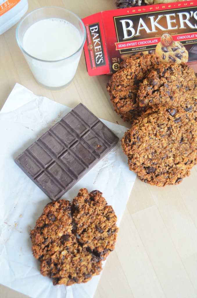 Gluten Free and Vegan Banana Oatmeal Cookie