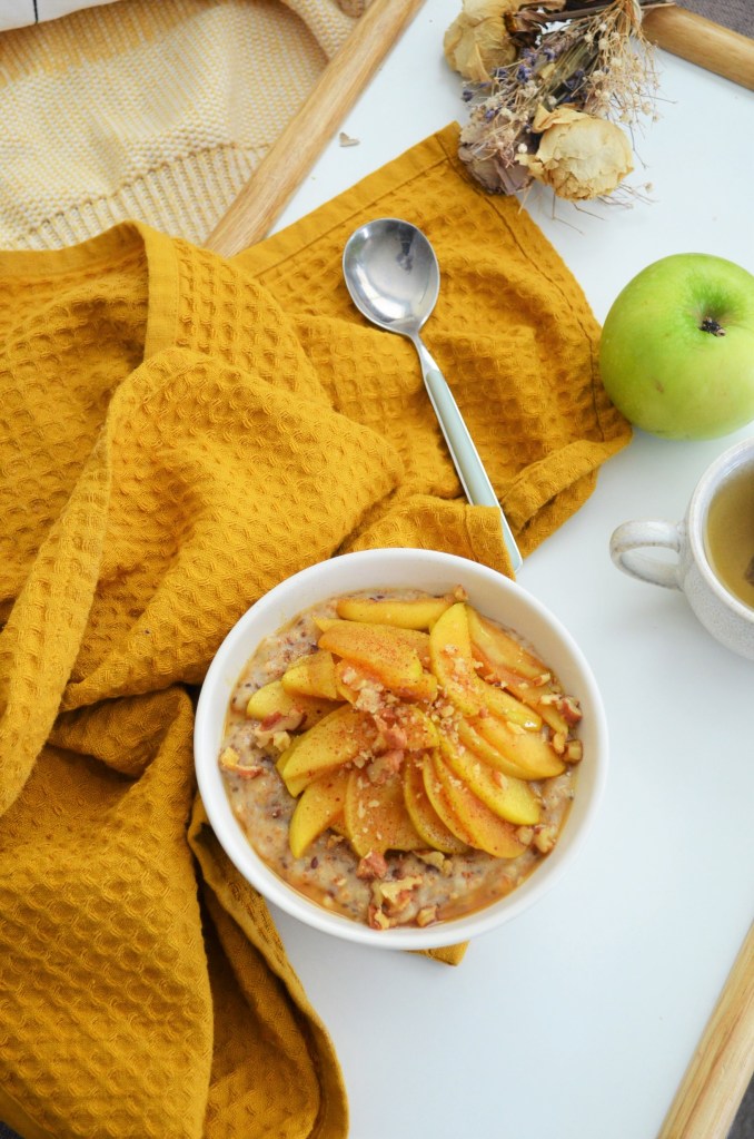 Caramelized Apple Oatmeal For One
