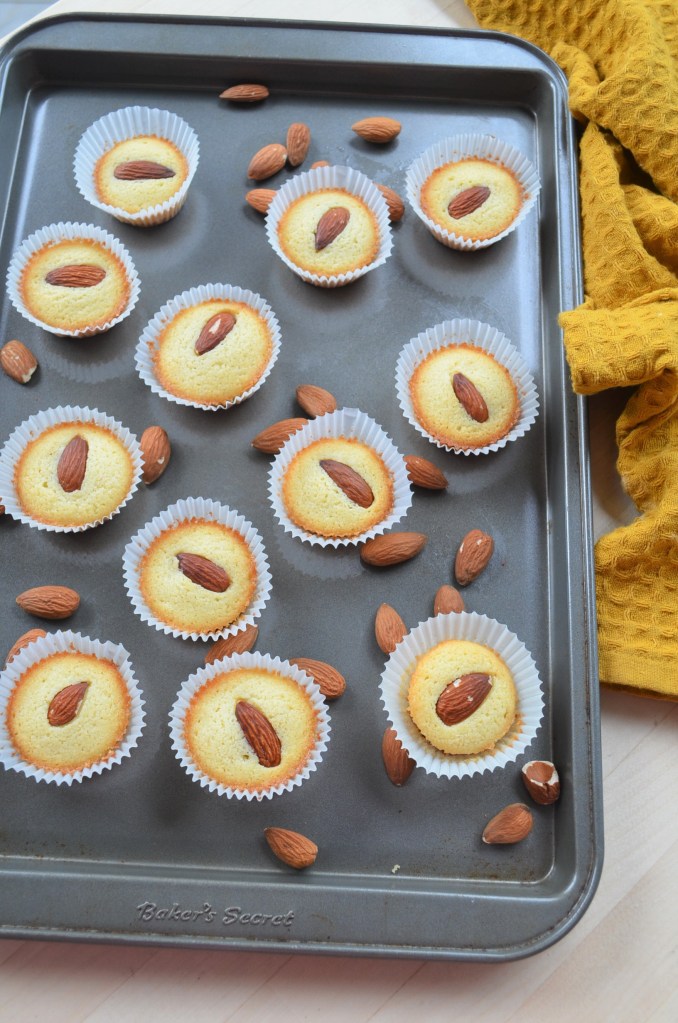 Bite Size Almond Butter Cookie
