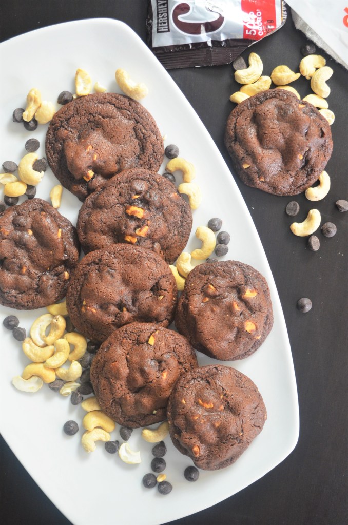 Small Batch Cashew Chocolate Chip Cookie