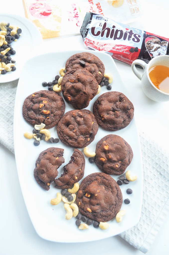 Small Batch Cashew Chocolate Chip Cookie