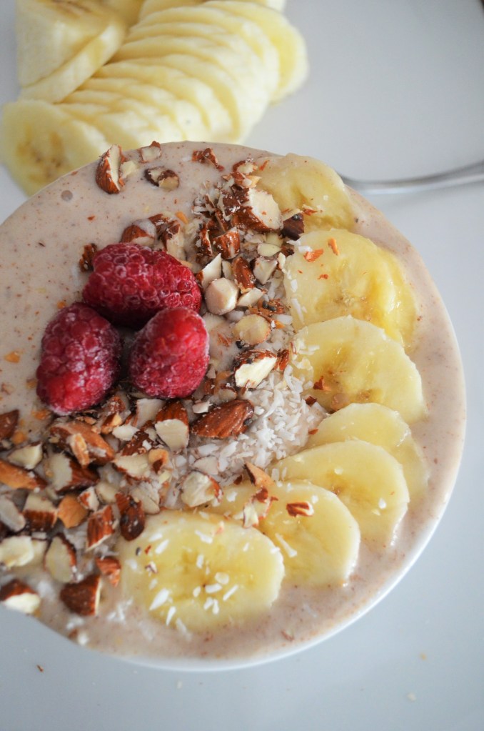 Peanut Butter Banana Smoothie Bowl