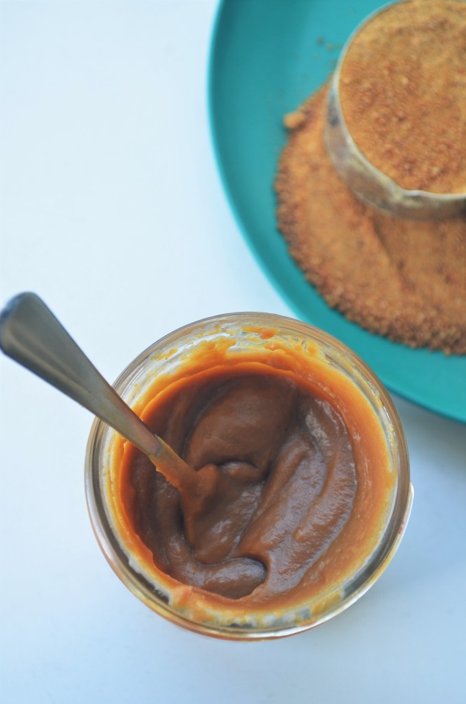 Easy Vegan Caramel Sauce