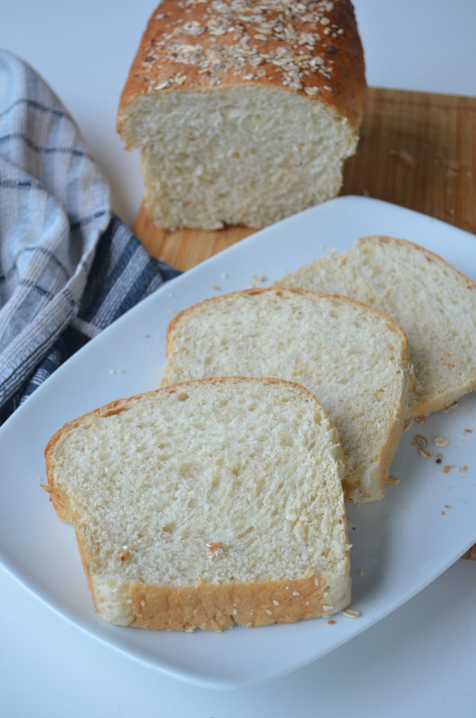 8 Grains Honey Oats Bread Loaf