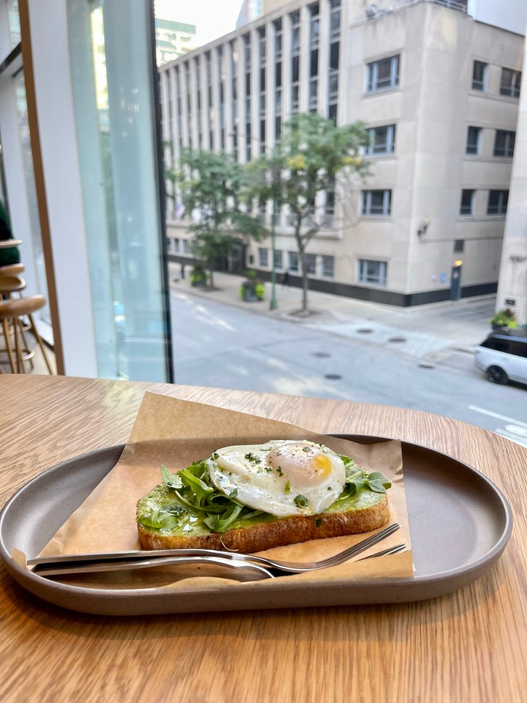 Starbucks Chicago USA Avocado Toast 